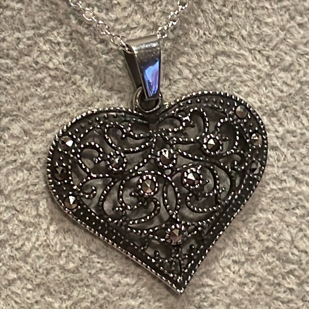 Hematite Heart Pendant Necklace 18” Chain